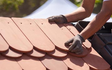 Winmarleigh Moss roof tile contractors